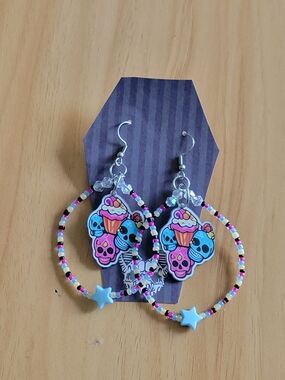 🧋NEW🧋Hand Crafted Blue & Pink Skull Cupcake Hoop Earrings
